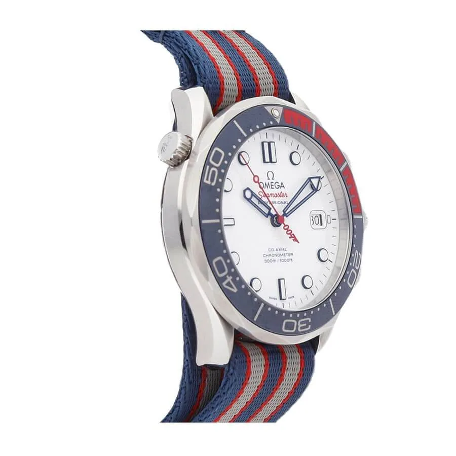 Omega Seamaster Diver 007 Edition White Dial 215.32.46.51.01.001 Exclusive Clone Edition — detail 3