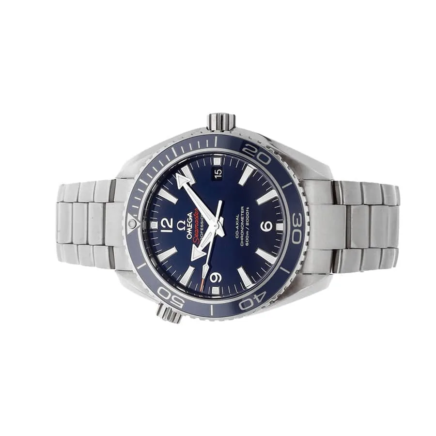 Omega Seamaster Planet Ocean 232.90.42.21.03.001 Blue Dial Near Original Replica — detail 4