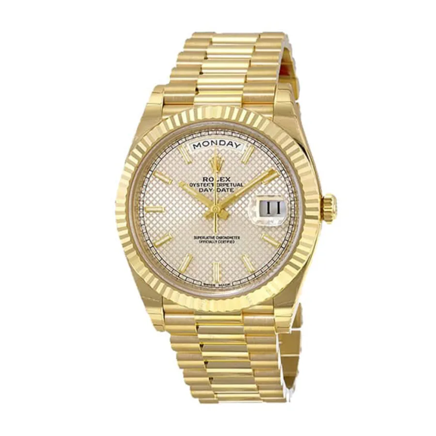 Rolex Day-Date 228238-0004 “Diagonal Silver” Premium Duplicate — detail 2