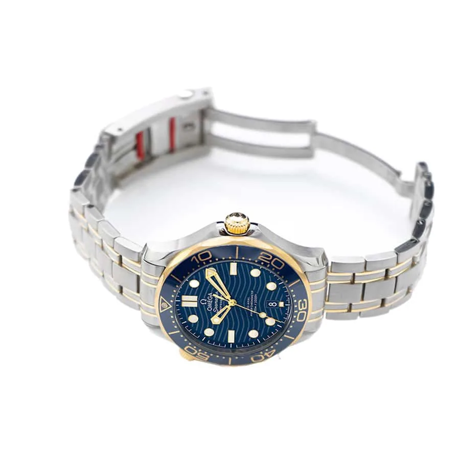 Omega Seamaster Diver Master Co-Axial 210.20.42.20.03.001 Exceptional Replica 1:1 — detail 3